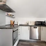 Goelz Apartamento *